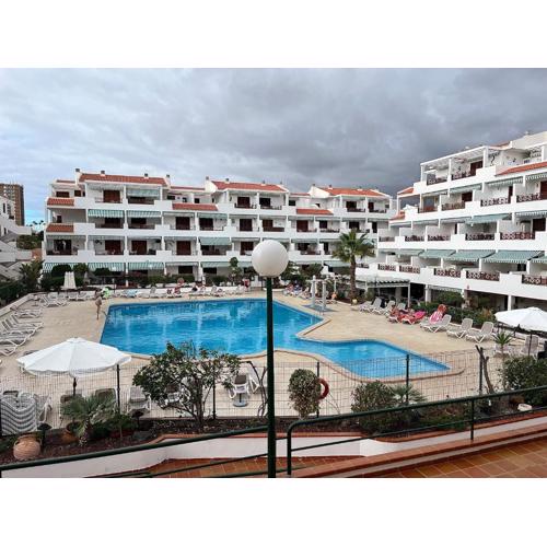 Ocean Light Apartment (100m from the beach)