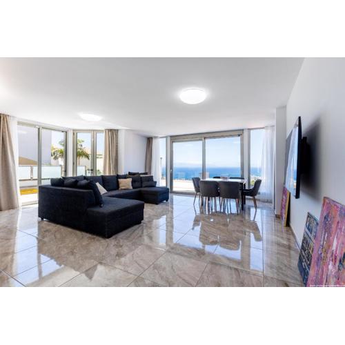 Ocean View 4 Bed Villa in Costa Adeje