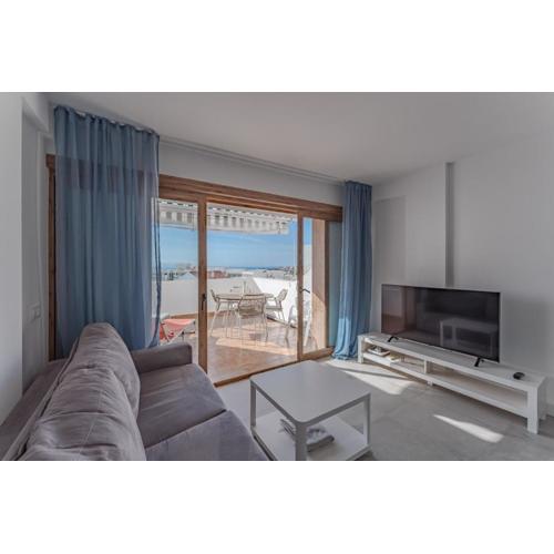 Ocean view apartments in Park Royal I