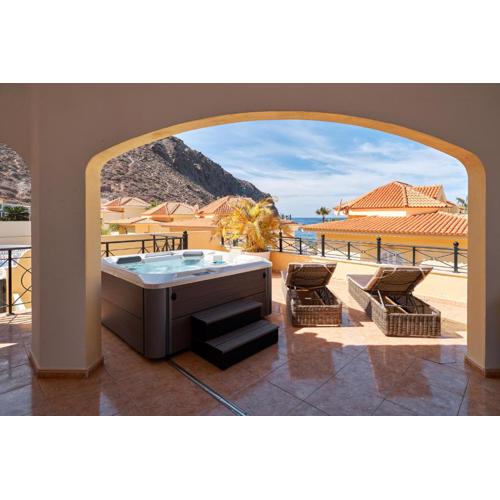 Ocean View Luxury Villa