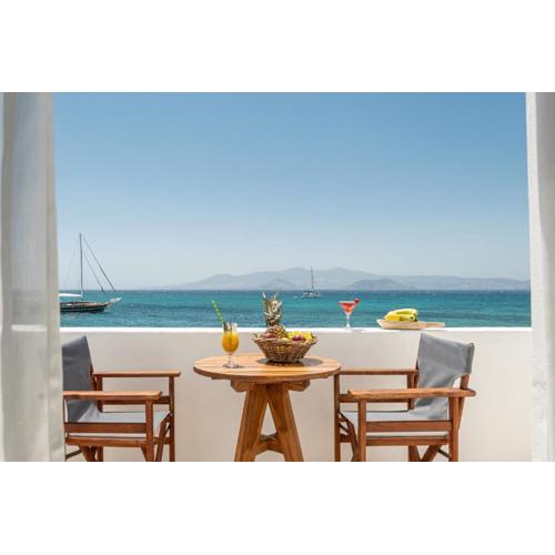 Ocean Whisper Beachfront Apartment