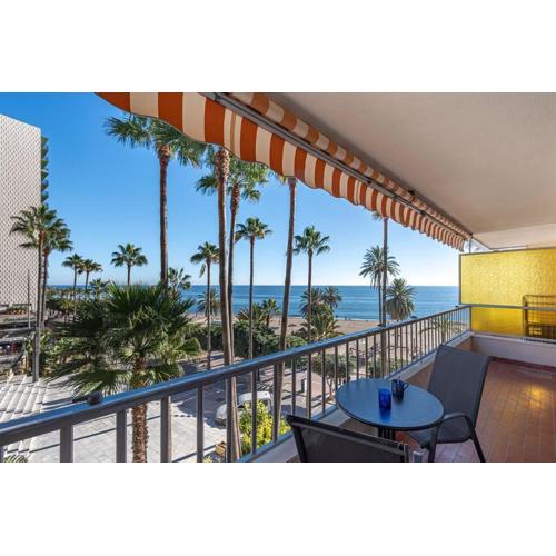 Oceanfront Retreat: Your Serene Oasis by the Sea!