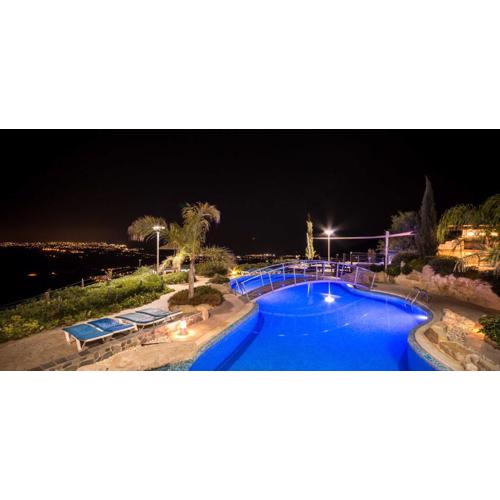 Oceania & Panorama Villas