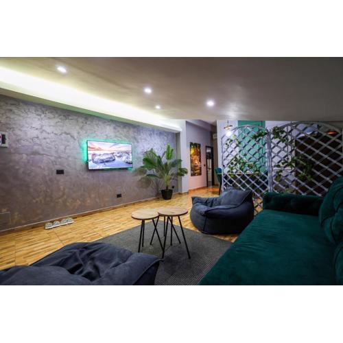 October apartment