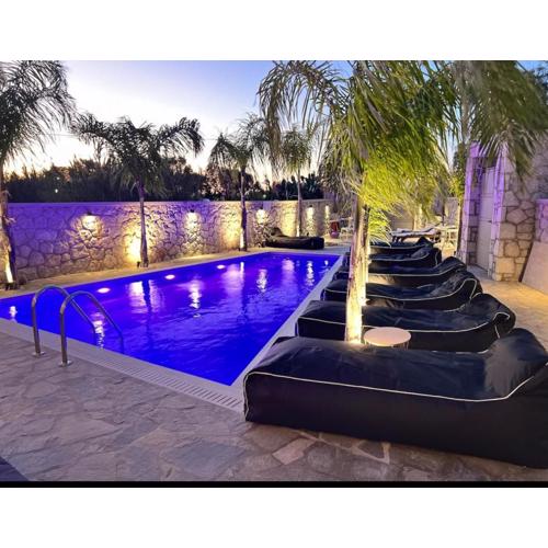 Odyssea Seaside Apartment with Sea View and Pool