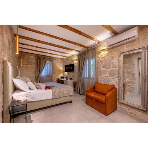 Old Spalatrum Luxury Rooms