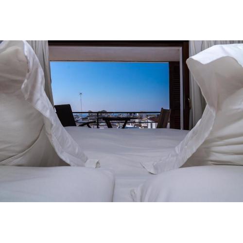 Old Town Comfort with amazing views at Silos 5