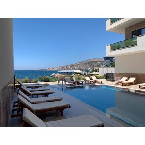 oli golden beach residence