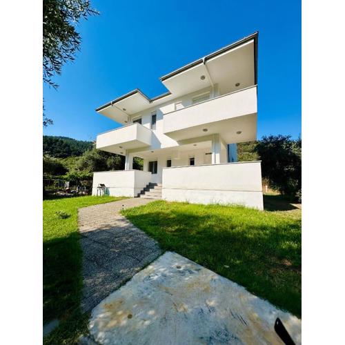 Olive Deluxe Villa Golden beach