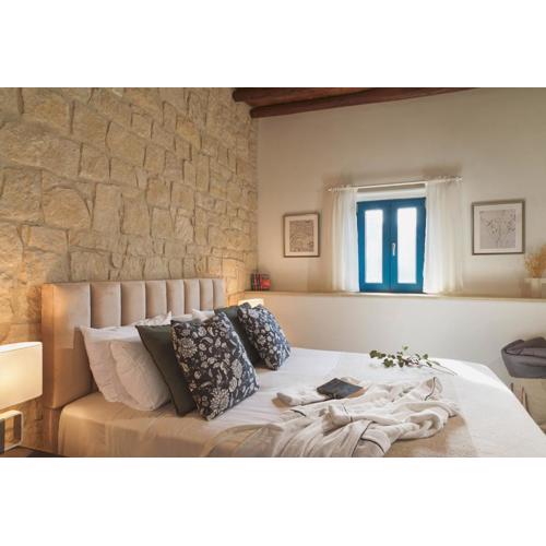 Olive Manor, Boutique Countryside Escape in Peristerona