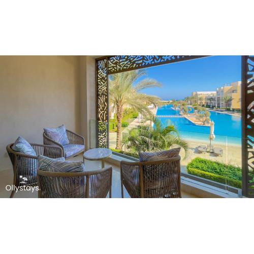 Ollystays Mangroovy Seaview 2BR Beach and Pool Free access