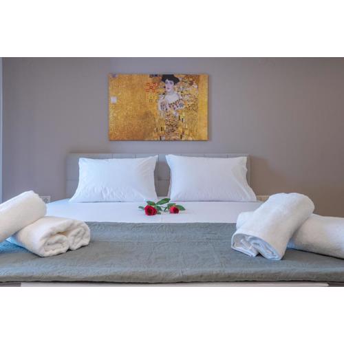 OLYMPIA ROOMS