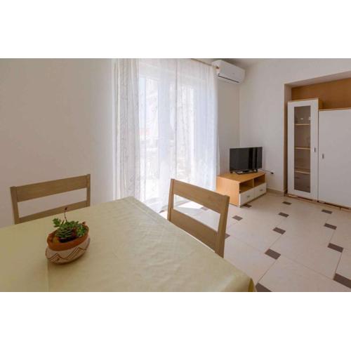 One-Bedroom Apartment Crikvenica near Sea 9