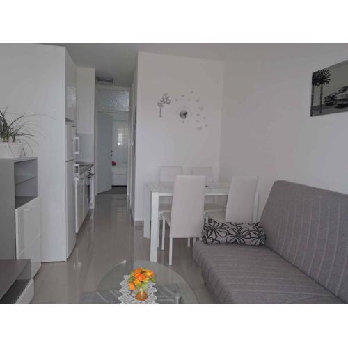 One-Bedroom Apartment in Crikvenica LXXXIV