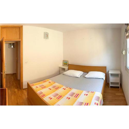 One Bedroom Stunning Apartment In Kastel Stafilic