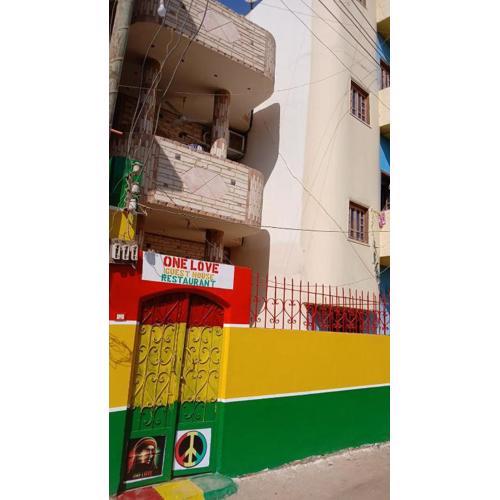 One Love Guesthouse & Restaurant