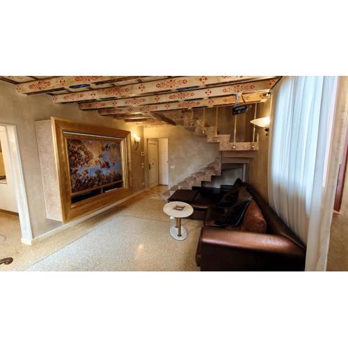 Opera Luxury Apartment