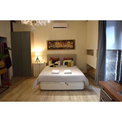 Opera Suites Fidelio , cozy studio in the very center of Madrid