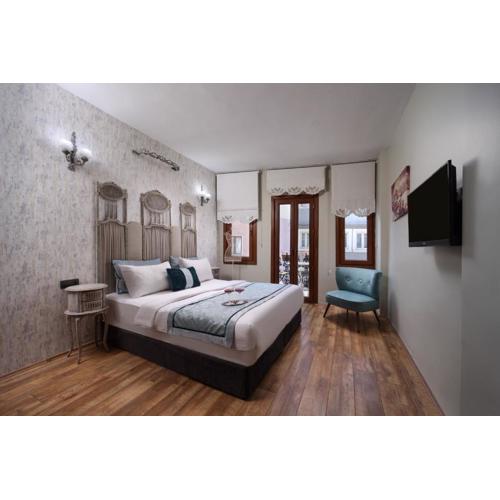 Oriella hotel