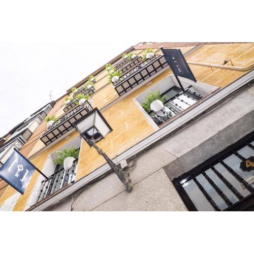 Oriente Suites