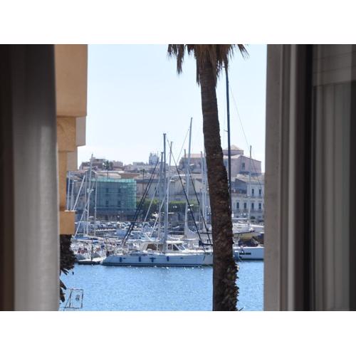 Ortigia Riflessa - design e comfort vista mare