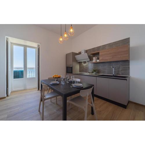 Ortigia Superior Sea View Apartment near Duomo