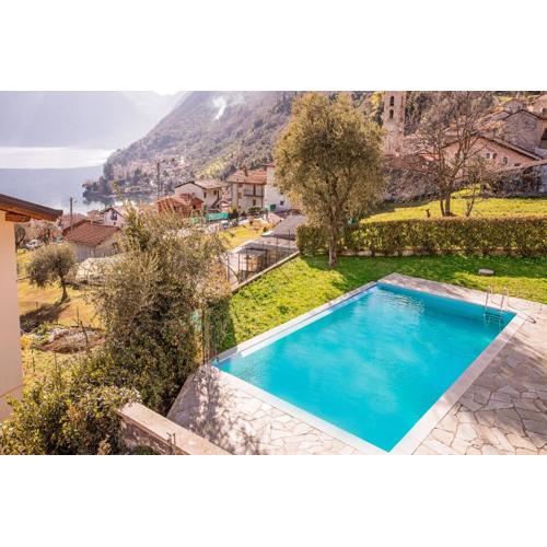 Ossuccio Grande C home with pool sleeps 12 by Italian Apartments