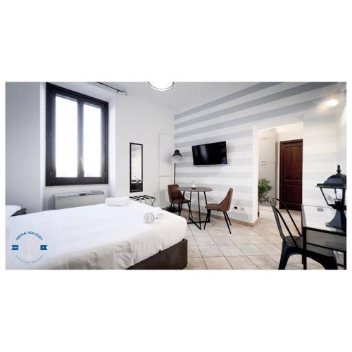 Ostia Holiday Clementina