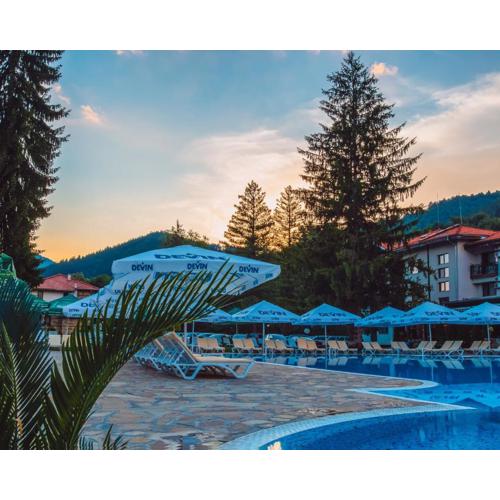 Ostrova Holiday Village