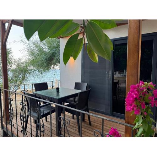 OtelOX Ayaş Beach Bungalov