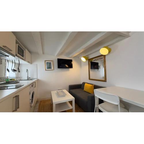 Outdoor studio for 2 people in Lavapiés - Amparo - 3