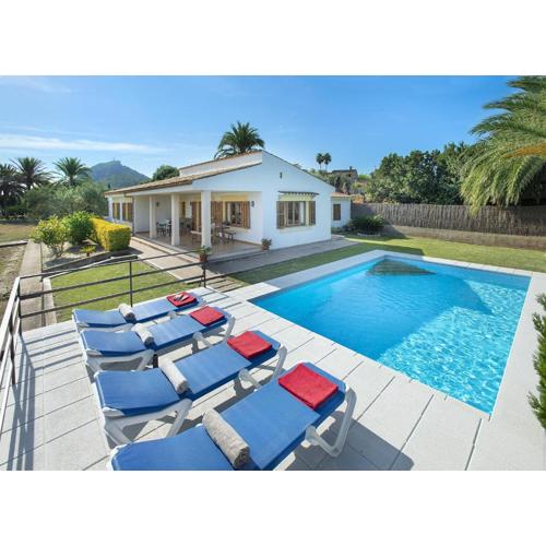 Owl Booking Villa Gabriel - Rustic Stay
