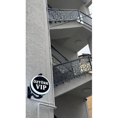 Öztürk VIP