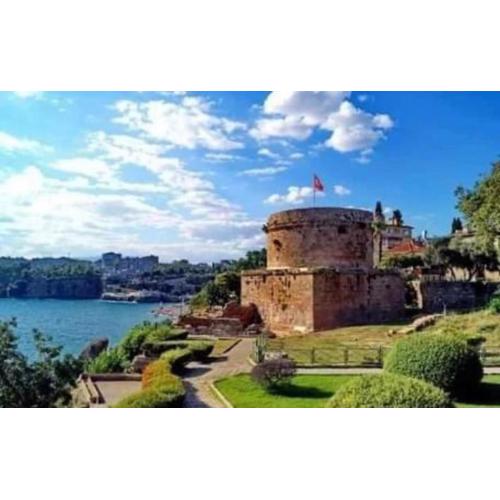 OZZY HOMES 2+1 MUHTEŞEM LOKASYON HARİKA DAİRE