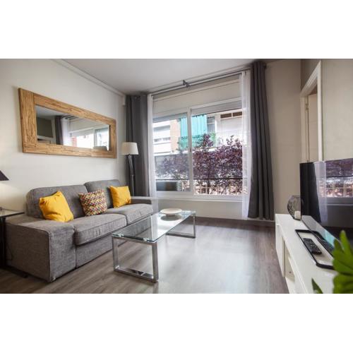 P9MDR1070 - Nice apartment in Poble Sec