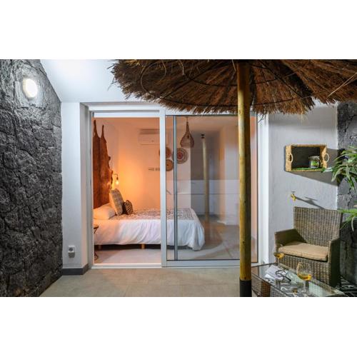 Pachamama House-near the beach, fast wifi, air-con and SAT tv
