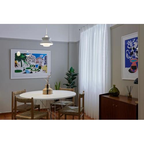Pagrati Modernist 2bd Apt