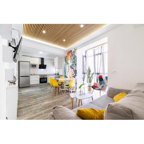 Pajaritos Suites junto a centro, estación de tren y plaza de toros