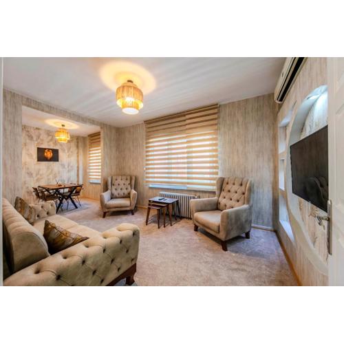 Palas Apartments