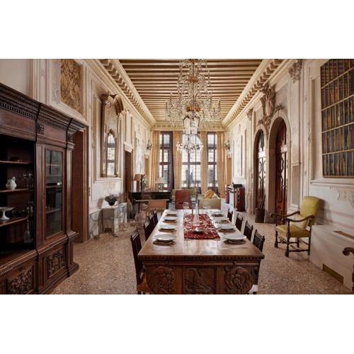 Palazzo Lena Piano Nobile