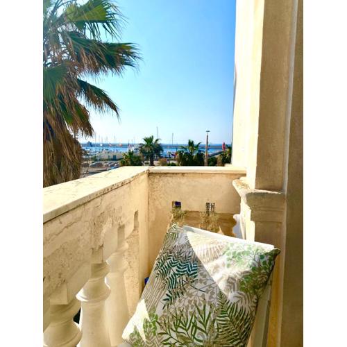 Palazzo Migliaccio Apt, la residenza sul mare