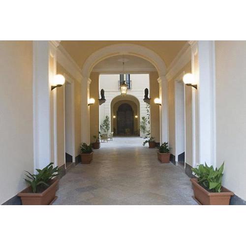 Palazzo Serraino Residence