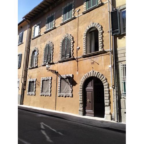 Palazzo Sosia, Pisa centro storico
