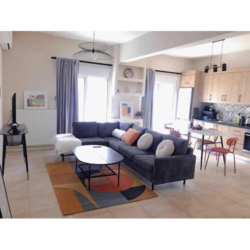 Paleo Faliro Athens fully equipped 2 bedrooms 90 sqm big apartment 200m to Free beach