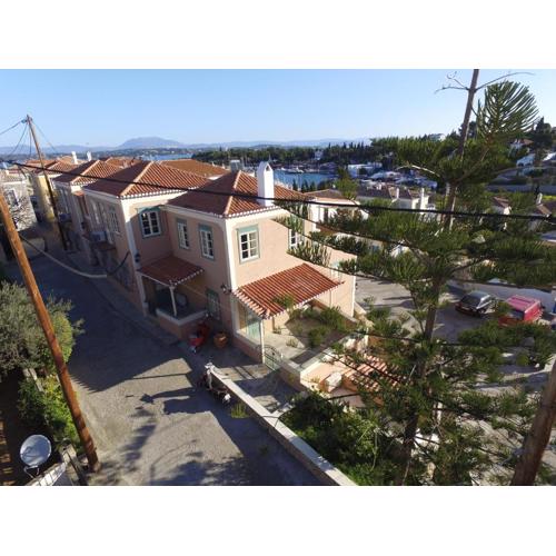 PALIO LIMANI HOUSE