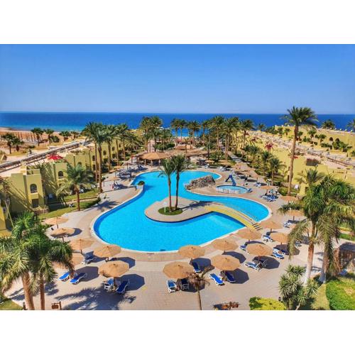 Palm Beach Resort Families and Couples only