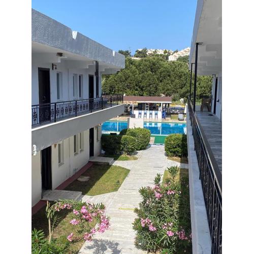 palm club apart otel