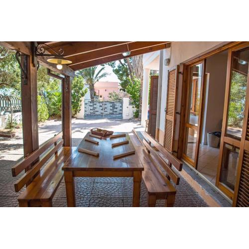 Palm Garden House, free parking