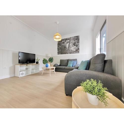 Palm Street Apartment