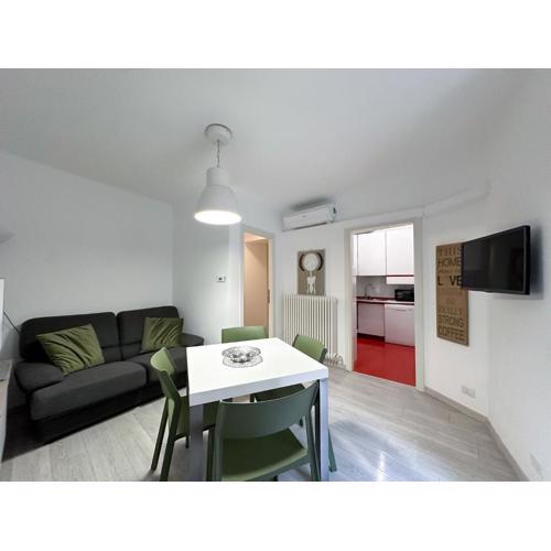 Paloma center town apartment